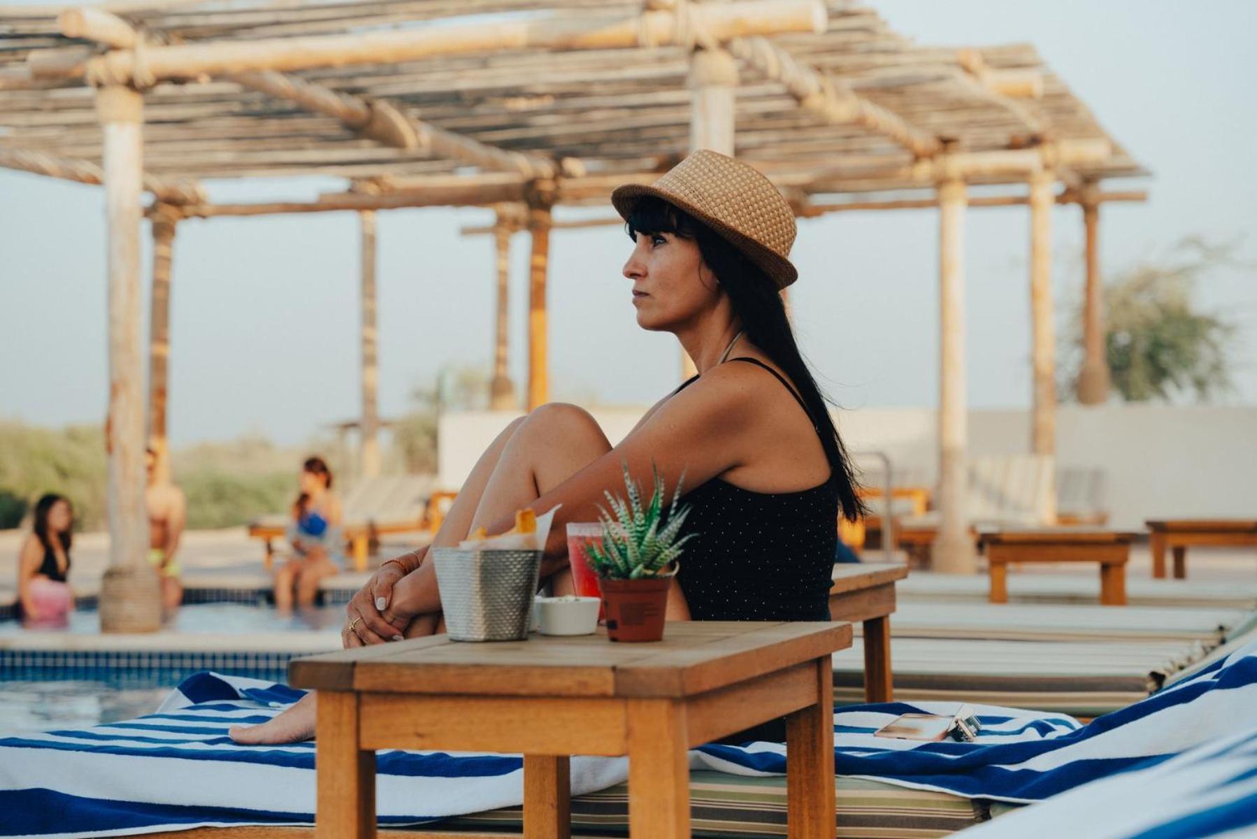 Hotel Bab Al Nojoum Al Mugheirah à Al Marfaʼ Extérieur photo